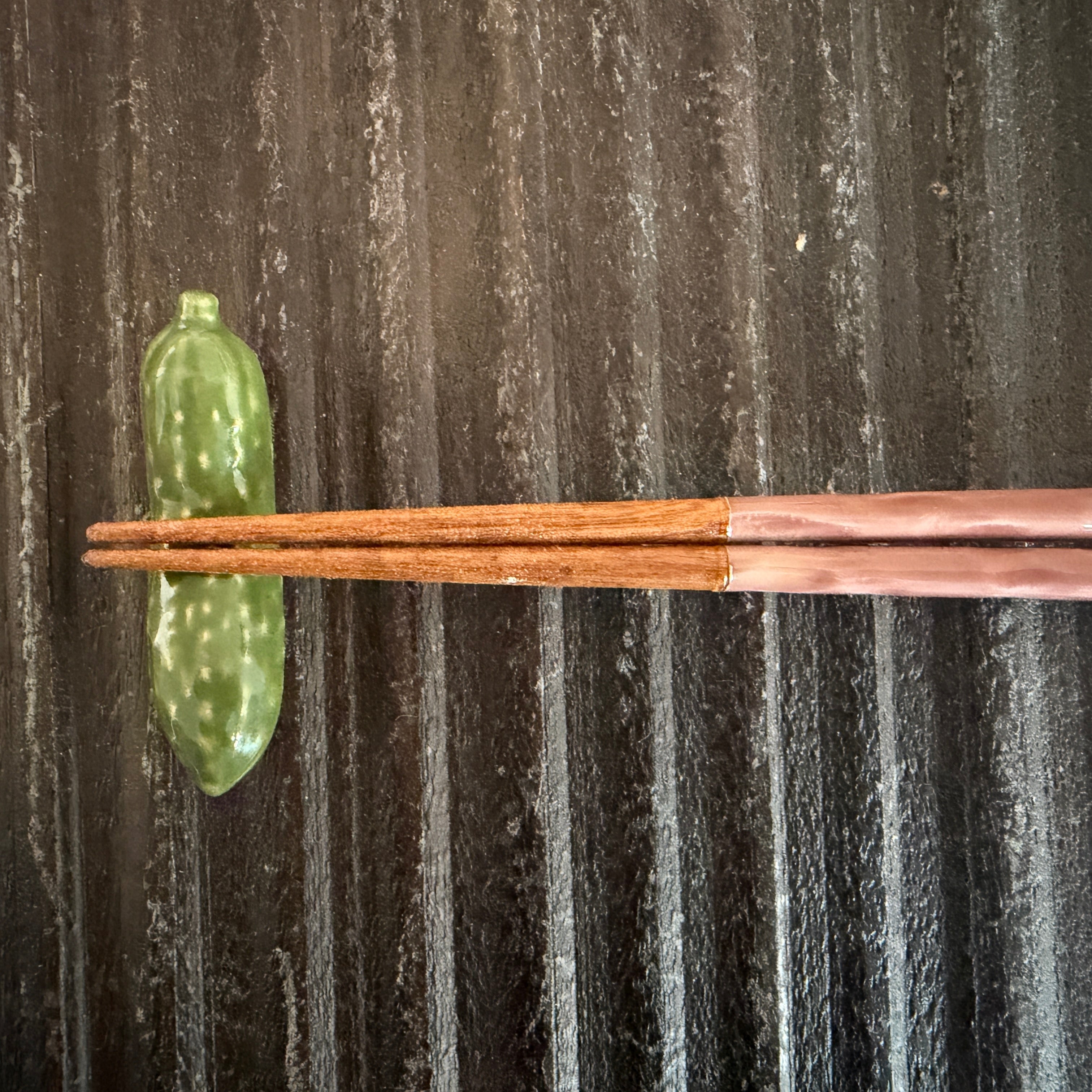 Podstawka pod pałeczki Ogórek