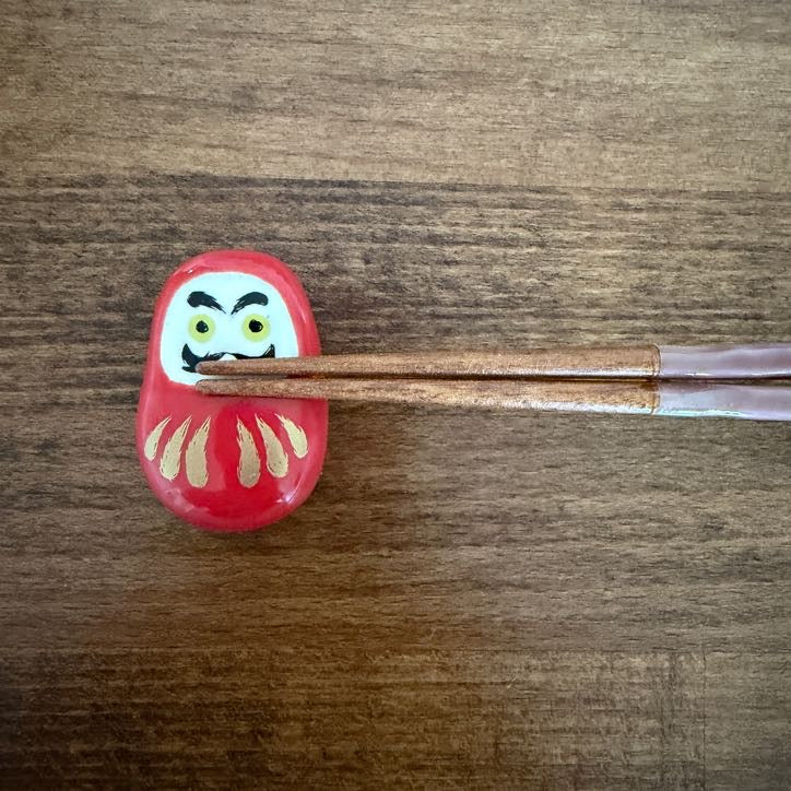 Chopstick Rest Daruma Shima