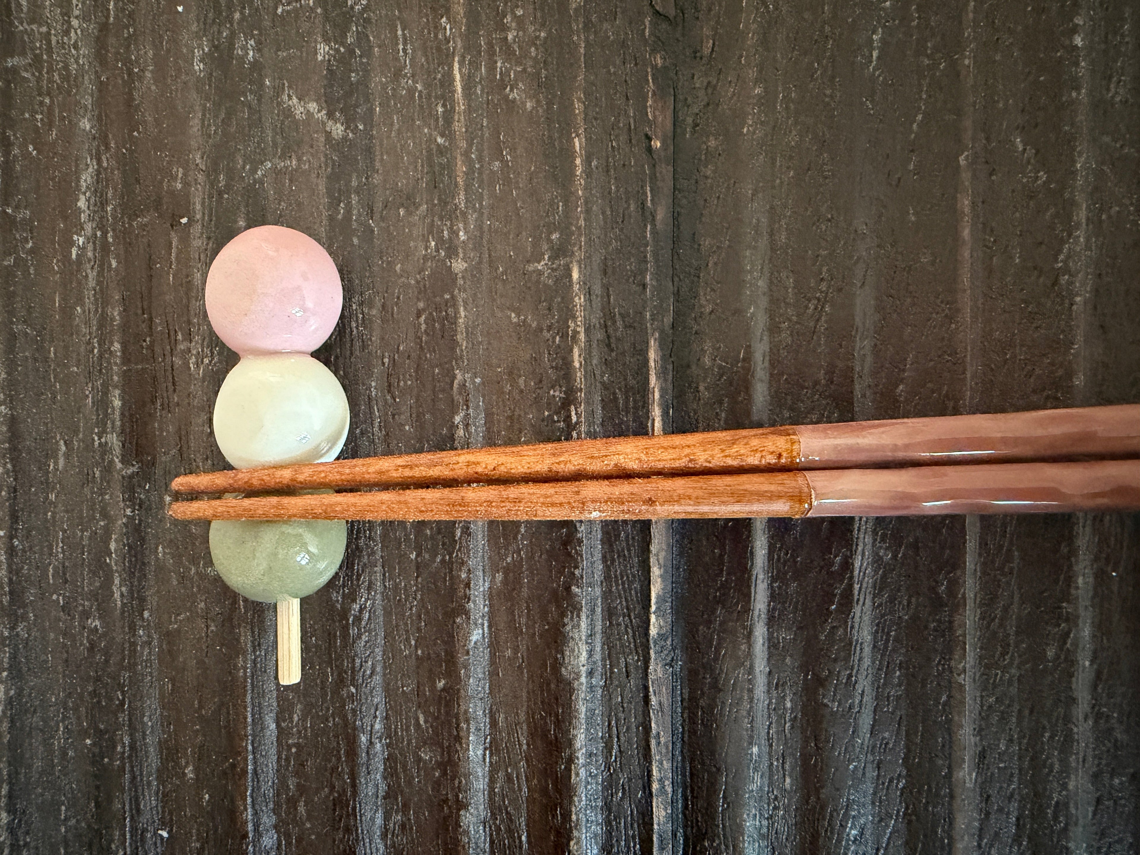 Podstawka pod pałeczki Dango