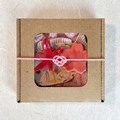 Gift Sets : Aritayaki Fish Plate + chopstick rests