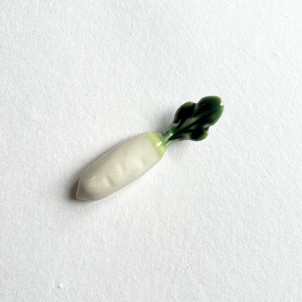 Daikon Chopstick Rest
