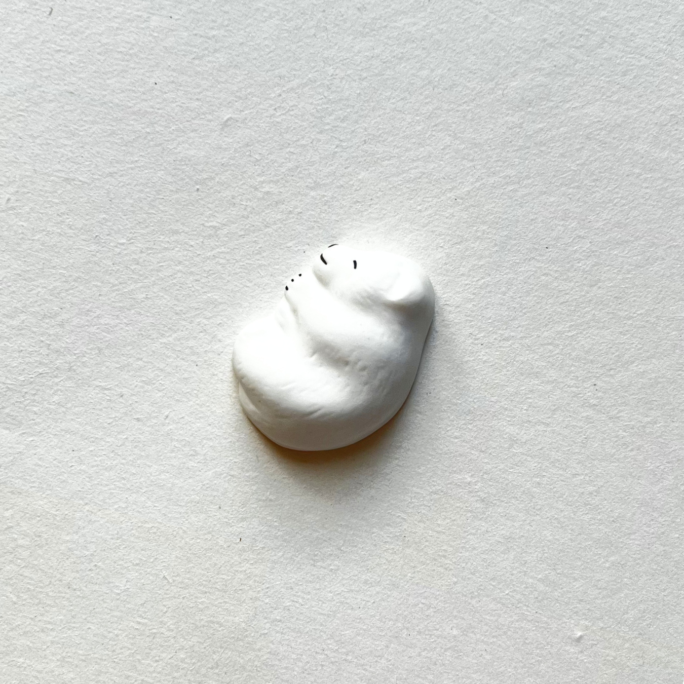 Sleeping Bear Chopstick Rest
